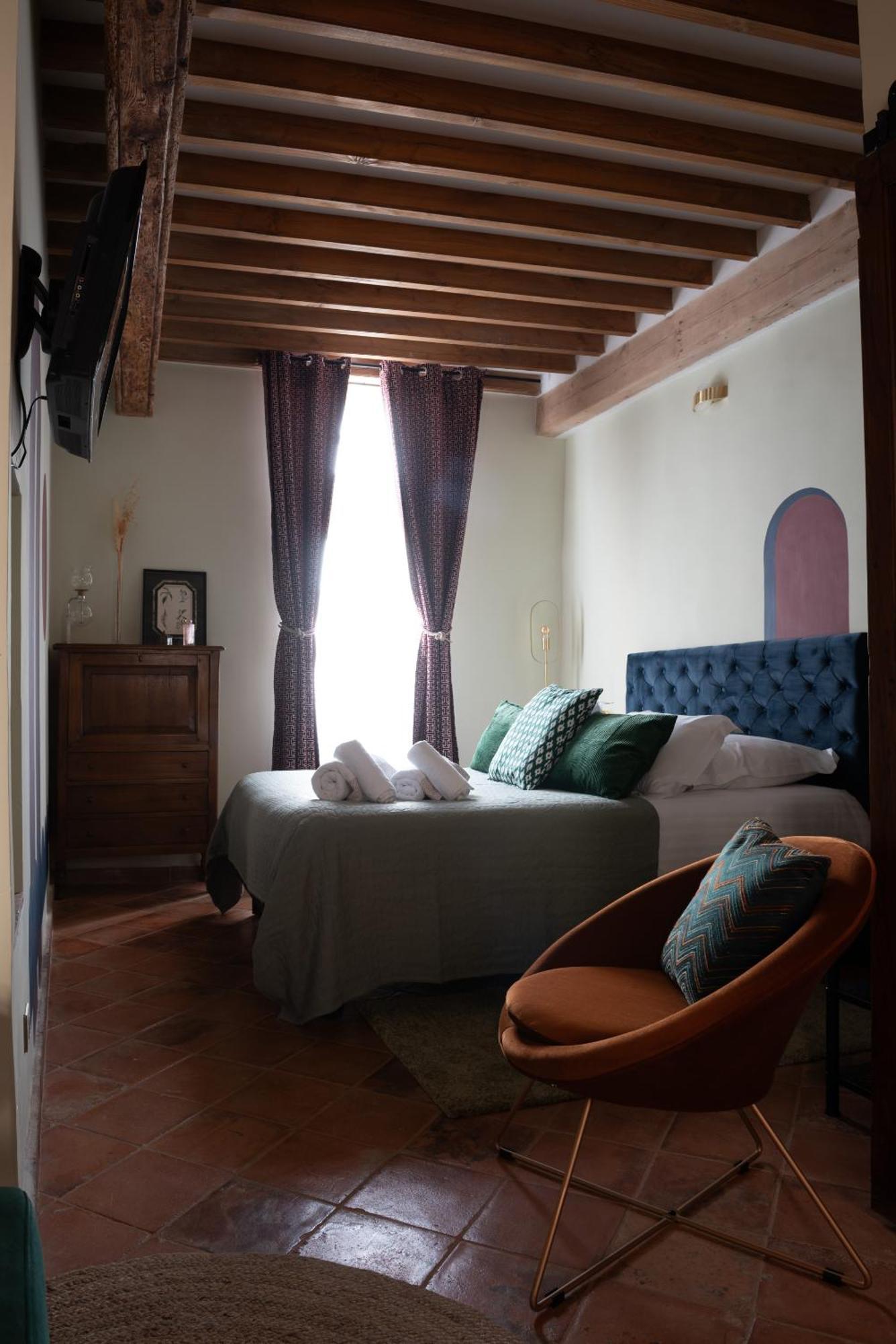 קוקורון La Maison D'En Bas Des Seigneurs חדר תמונה